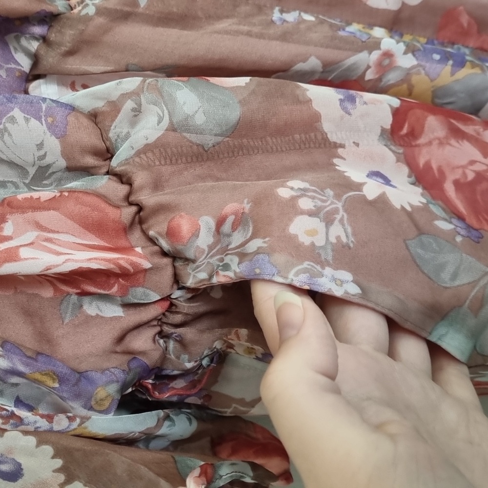 Bardot, floral playsuit, lined/sheer overlay, pockets, cold shoulder, size 12 - Picture 6 of 12